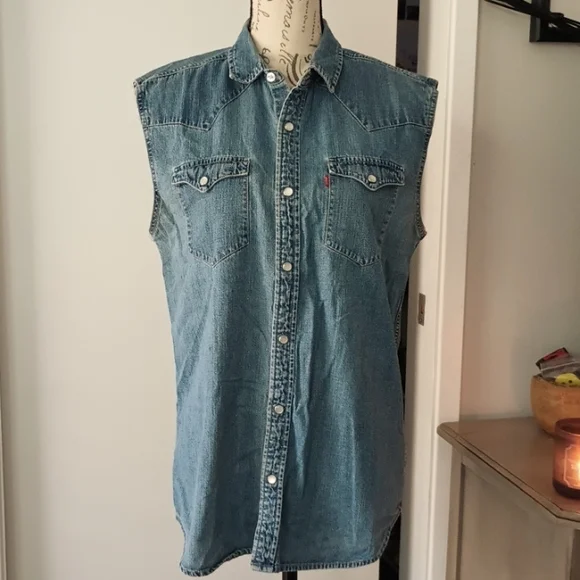 Vintage LEVI'S Sleeveless Denim Shirt - Picture 1 of 7